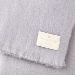 Plaid Mohair Silver par Yves Delorme
