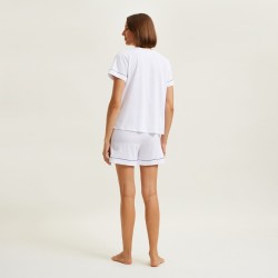 Pyjama short Anafi blanc par Laurence Tavernier