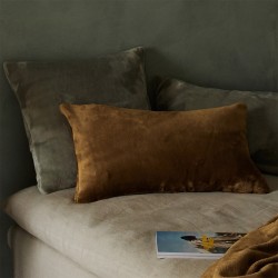 Housse de coussin Castor Kaki par Olivier Desforges