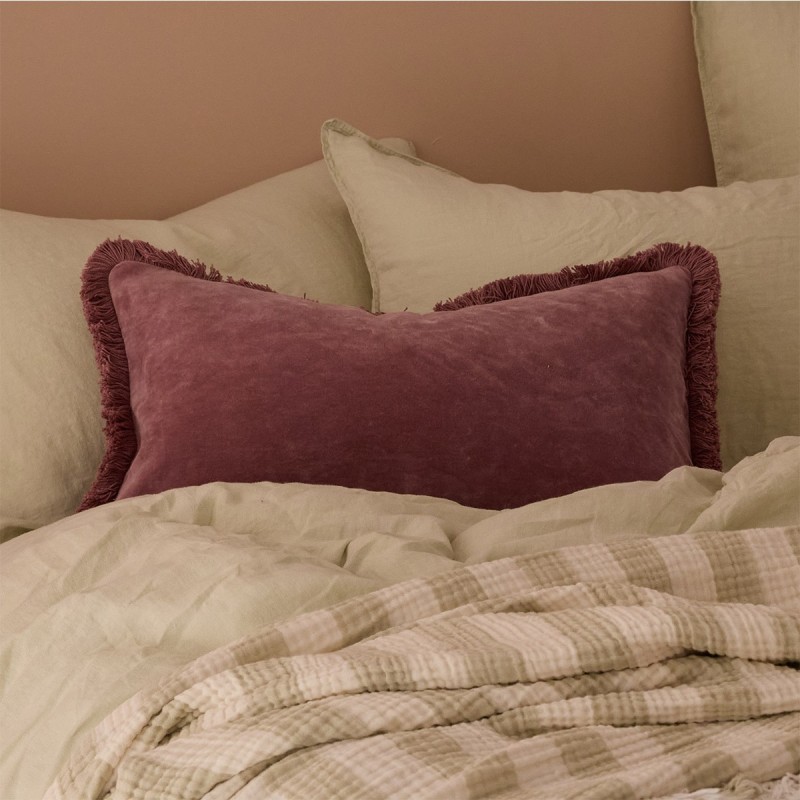 Housse de Coussin Romulus Iris par Olivier Desforges