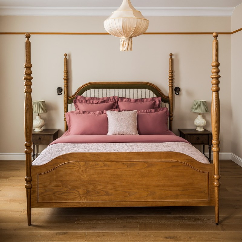 Parure Triomphe santal par Yves Delorme