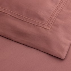 Parure Triomphe santal par Yves Delorme